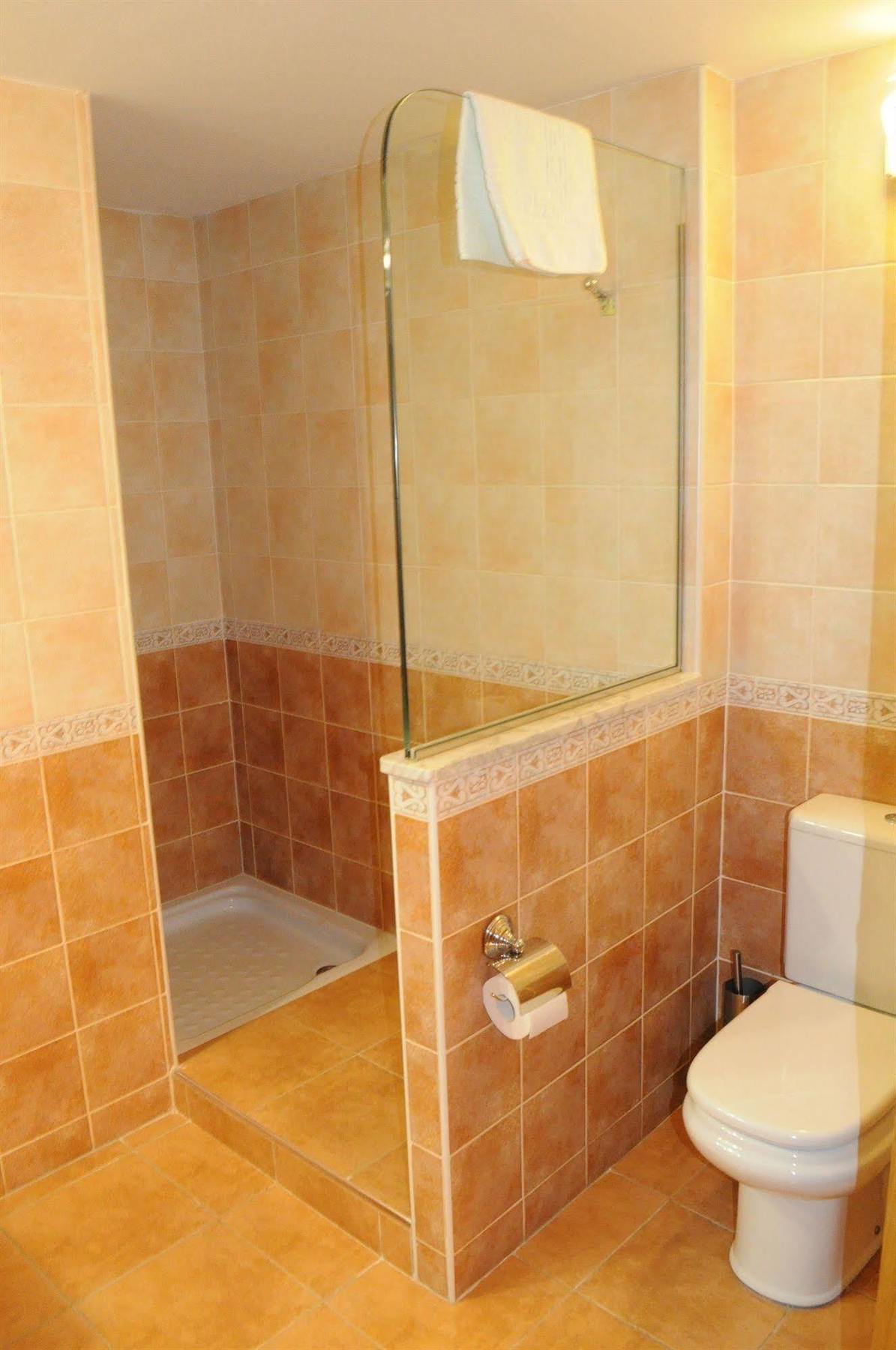 Hotel Brios Lugo Extérieur photo